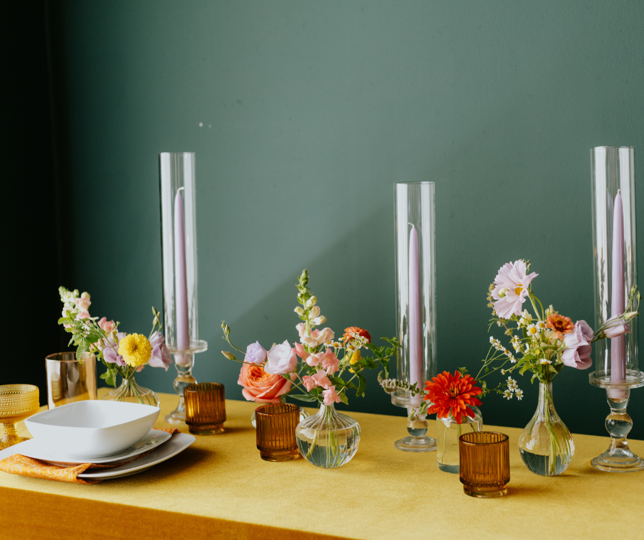 Standard Bud Vases Table